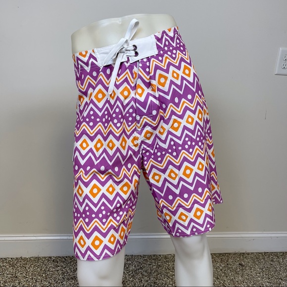 Unitop Men’s Swim Trunks - Picture 2 of 5